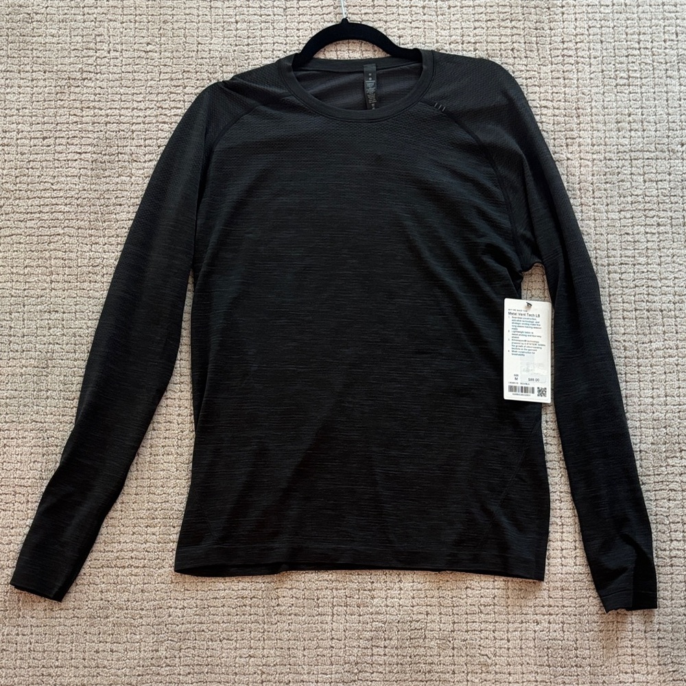 Lululemon Metal Vent Tech Long Sleeve Tee